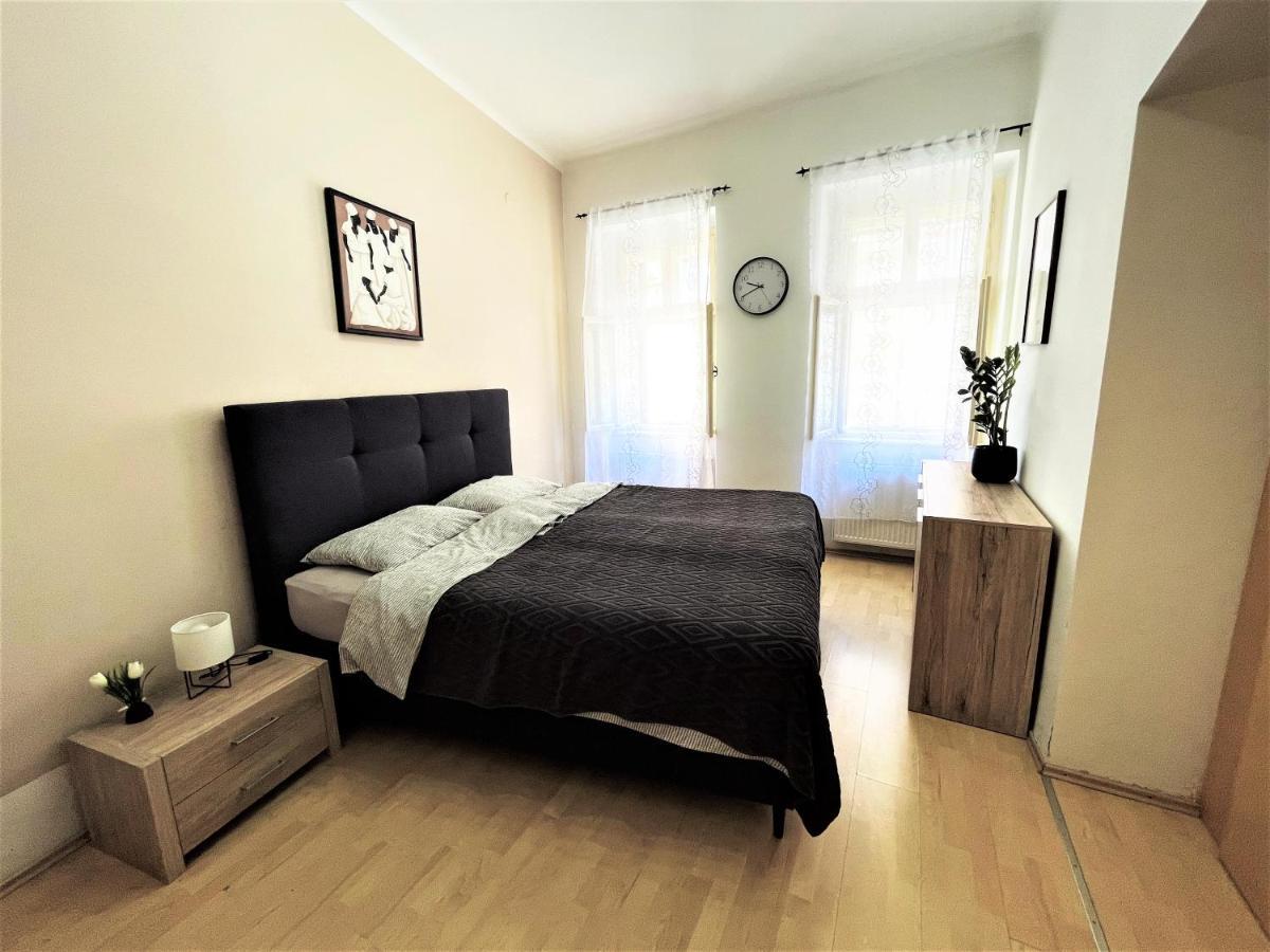 Viktorija City Center Apartment Ljubljana Eksteriør bilde